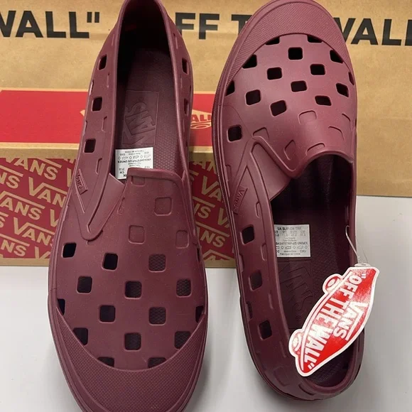Vans Men’s Slip-On Trk Tawny Port 
VN0A5HF8TWP
Sneakers - Picture 12 of 16
